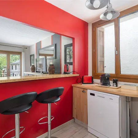 Le Boisset Vakantiehuis Gincla
